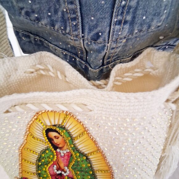 This item is a handcrafted Wayuu mochila bag from Colombia crystals beaded - Picture 6 of 10